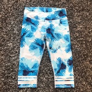 Fabletics cropped leggings